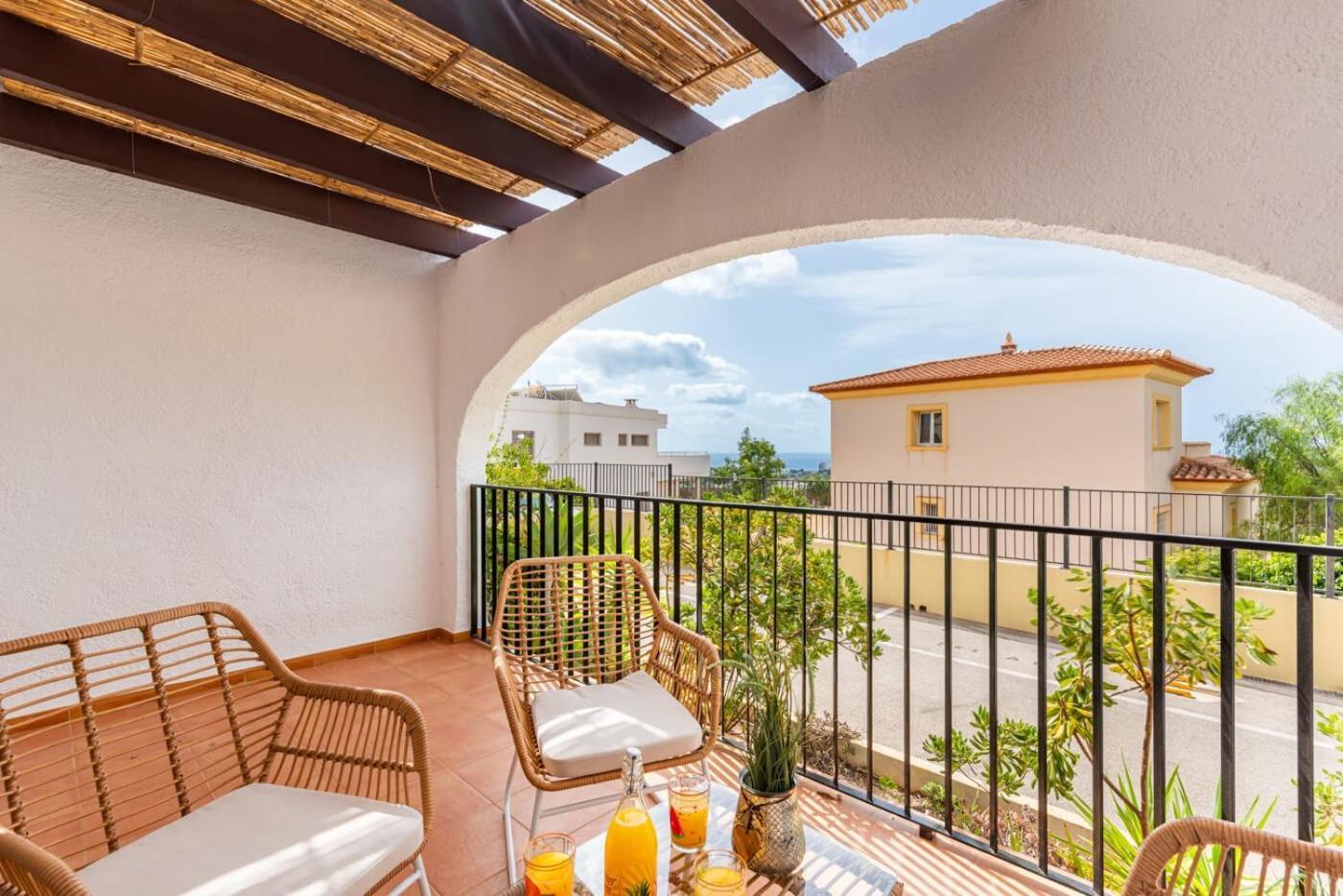 Casa Nue - Plusholidays Hébergement de vacances Calp